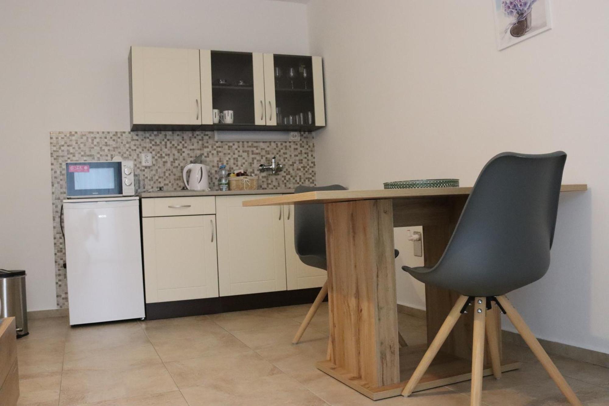 Penzion-Apartman Soucek 인드르지후프흐라데츠 외부 사진
